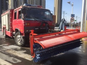 消防扫雪车 东风153消防车装3米除雪刷